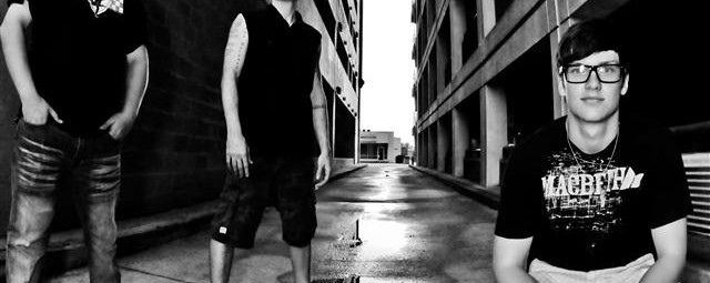 Saint Hooligan signs to Thumper Punk Records